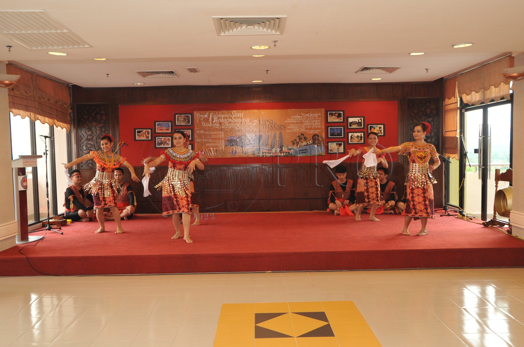 PRO 14 45 THAKSIN PRO 5757